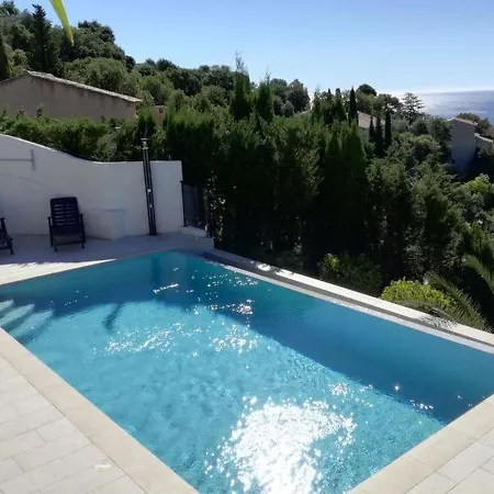 Сasa de vacaciones Saint-aygulf Sleeps 8 Pool Air Con Wifi Saint Aygulf
