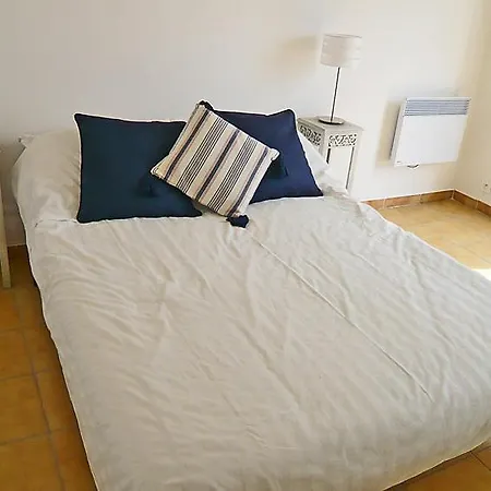Saint-aygulf Sleeps 8 Pool Air Con Wifi Nyaraló *