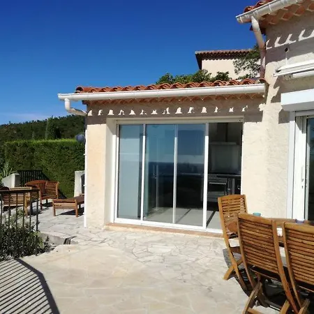Saint-aygulf Sleeps 8 Pool Air Con Wifi Saint-Aygulf